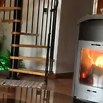Planinska Kuca Dasovic Dağ evi *