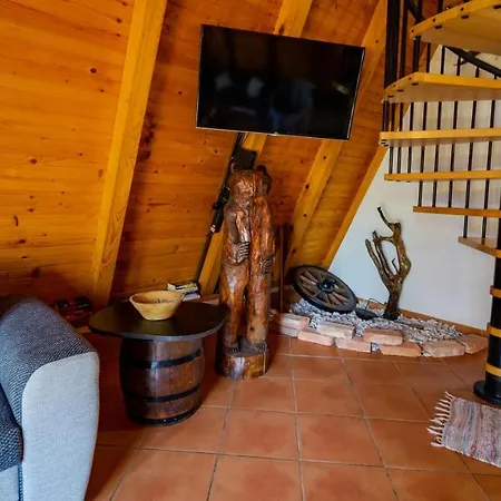 Planinska Kuca Dasovic Alpehytte Fužine