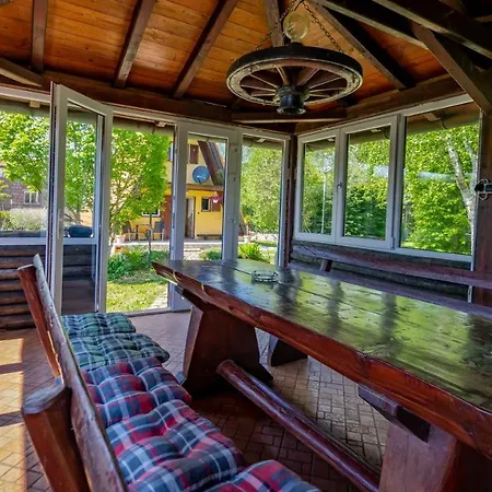 Planinska Kuca Dasovic Chalet Fužine